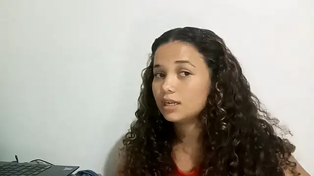 AlesiaDelross online show from 04/20/26, 06:09