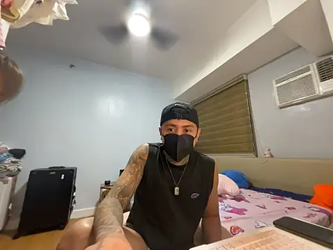 tattoo hottie online show from 04/12/26, 05:40