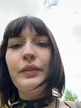 virusDoll online show from 05/27/26, 01:19