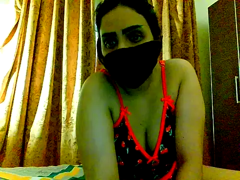 Ladyhunder99 online show from 04/30/26, 11:16