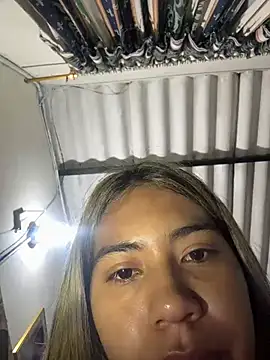 Kimmiebellarie online show from 04/27/26, 01:14