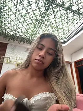 Kimmiebellarie online show from 05/12/26, 12:46