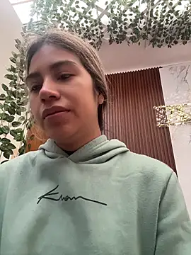 Kimmiebellarie online show from 05/14/26, 12:12