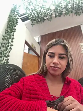Kimmiebellarie online show from 05/27/26, 01:41