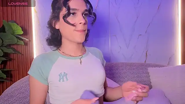 Snapshot of valerysofia_vg chatting on 05/07/26, 07:30 valerysofia vg online show from 05/07/26, 07:30