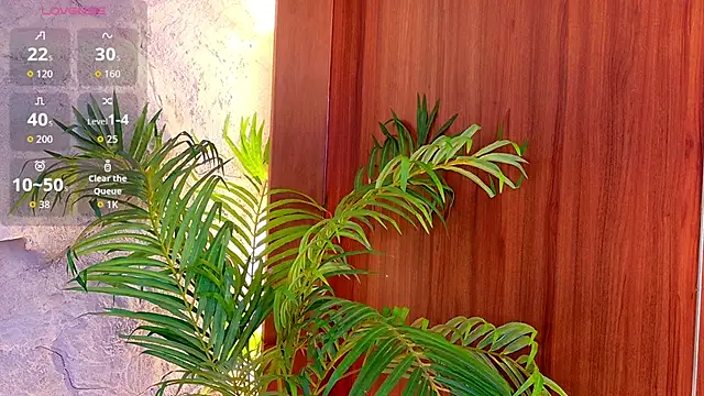 Snapshot of Miaa_cooper chatting on 06/19/26, 04:11 Miaa cooper online show from 06/19/26, 04:11