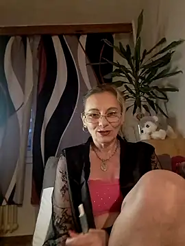 Blond lady czech online show from 04/18/26, 06:23