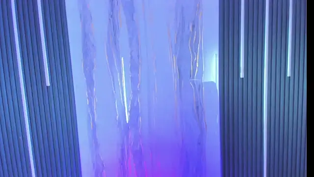 Snapshot of The_King_Swit chatting on 04/12/26, 07:08 The King Swit online show from 04/12/26, 07:08