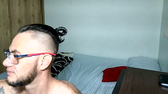 andrew 1520 online show from 01/31/26, 07:11