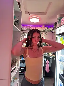 juicybootyquinn online show from 05/28/26, 12:52