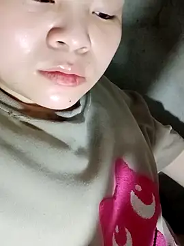 Anne-Rose online show from 04/13/26, 01:11