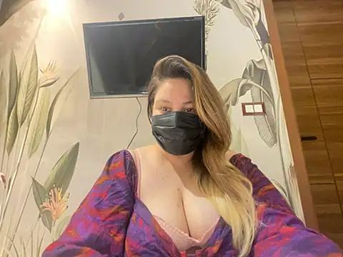 kavyasingh36 online show from 05/03/26, 03:18