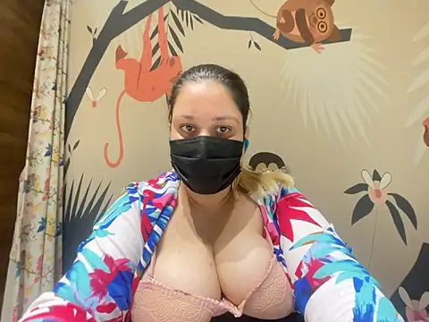 kavyasingh36 online show from 05/13/26, 10:17