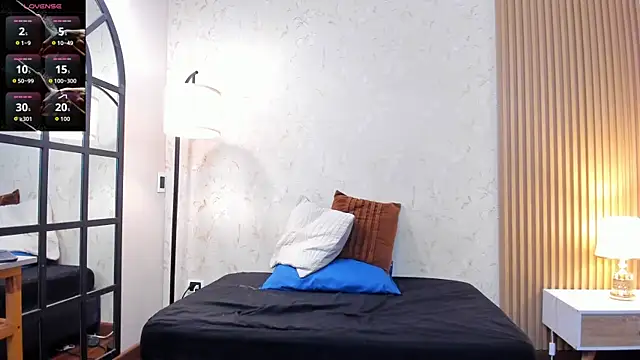 sophiahart online show from 06/14/26, 12:18
