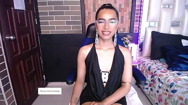 Miaa ferrari1 online show from 05/13/26, 10:56
