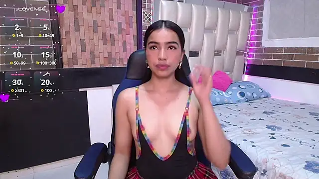 Snapshot of Miaa_ferrari1 chatting on 07/09/26, 01:04 Miaa ferrari1 online show from 07/09/26, 01:04