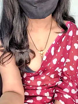 Snapshot of telugulavanya_ chatting on 04/25/26, 04:26 telugulavanya online show from 04/25/26, 04:26