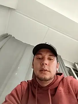 HugoEspada1 online show from 04/17/26, 07:50