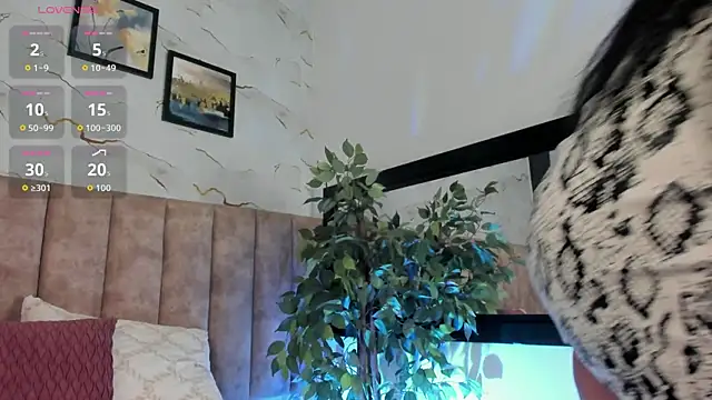 Snapshot of Candicewayne chatting on 07/04/26, 11:16 Candicewayne online show from 07/04/26, 11:16