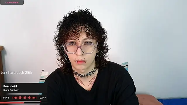 Snapshot of YourGothFemboy chatting on 07/18/26, 03:16 YourGothFemboy online show from 07/18/26, 03:16