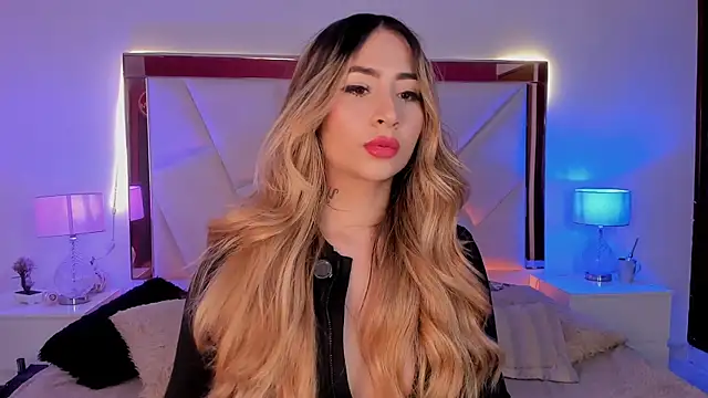 abbymodell1 online show from 06/16/26, 10:12