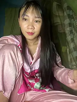 Kim Kelly online show from 04/18/26, 04:44