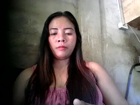 Snapshot of pinayysimple chatting on 04/25/26, 03:53 pinayysimple online show from 04/25/26, 03:53