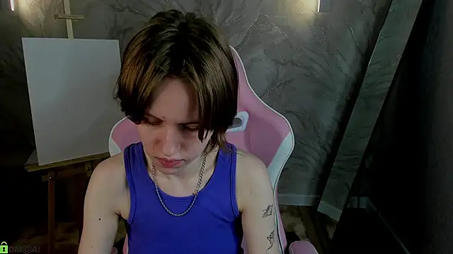 Snapshot of Milena_Milyan chatting on 05/10/26, 01:00 Milena Milyan online show from 05/10/26, 01:00