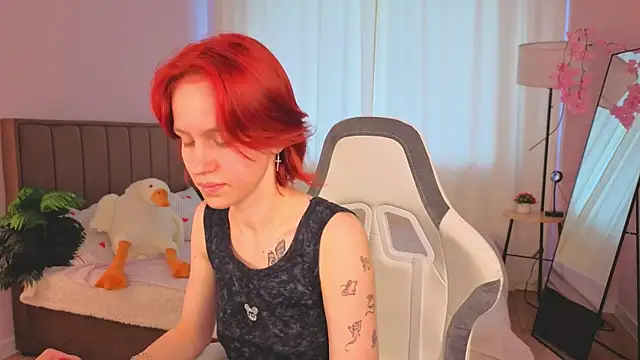 Milena Milyan online show from 07/18/26, 01:21