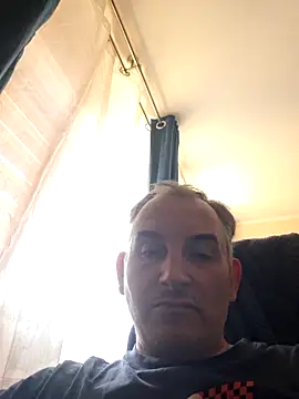 Snapshot of Piotr481 chatting on 04/22/26, 02:51 Piotr481 online show from 04/22/26, 02:51