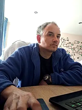 Snapshot of Piotr481 chatting on 05/16/26, 11:09 Piotr481 online show from 05/16/26, 11:09