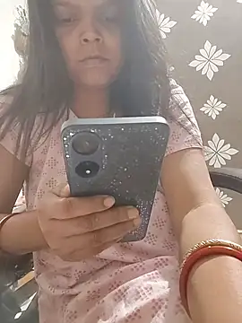 Snapshot of SexySindrela chatting on 04/12/26, 11:04 SexySindrela online show from 04/12/26, 11:04