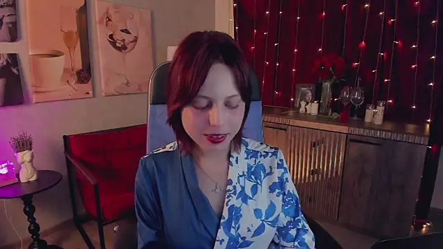 VivienneHebert online show from 05/11/26, 12:55