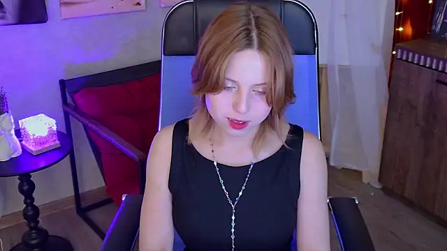 VivienneHebert online show from 07/22/26, 01:03