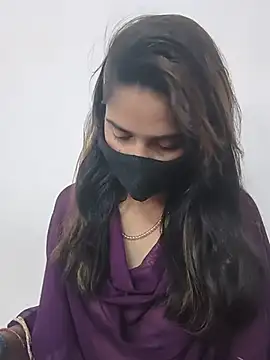 sexy bhabhii online show from 07/04/26, 09:15