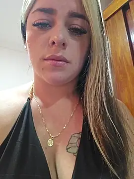BriannaBunnyy online show from 07/25/26, 08:39