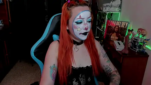 maki333  online show from 04/14/26, 07:47