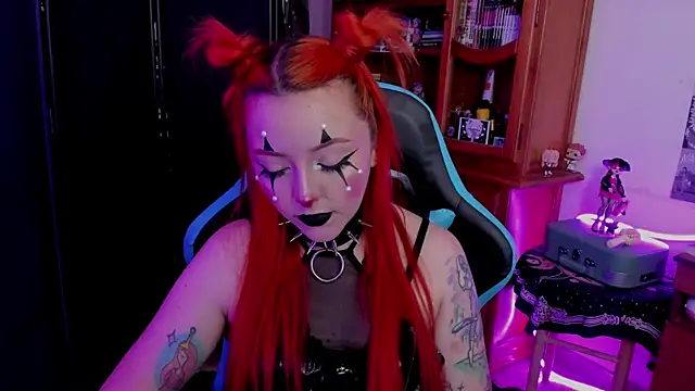 maki333  online show from 06/05/26, 11:43