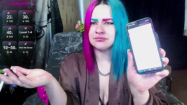 Neon Baddie online show from 04/15/26, 03:41