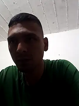 Snapshot of PROSTITUTO-RICO chatting on 06/24/26, 02:43 PROSTITUTO-RICO online show from 06/24/26, 02:43