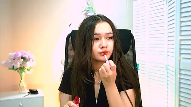 AmiMeow  online show from 04/24/26, 10:18