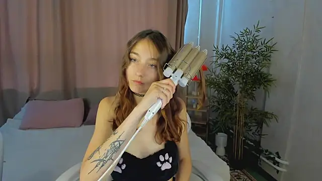 Snapshot of alis_tauber chatting on 07/17/26, 09:38 alis tauber online show from 07/17/26, 09:38