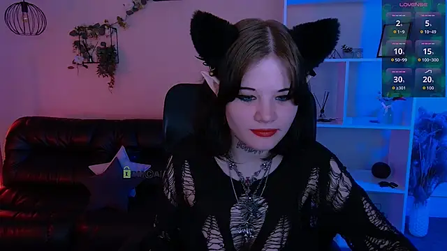 nikki kiss  online show from 05/31/26, 08:54