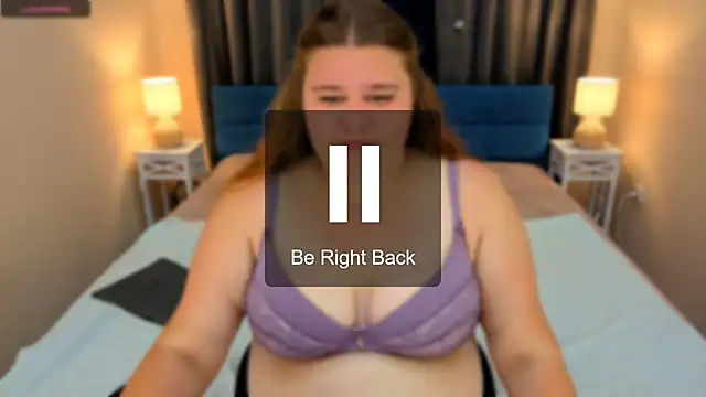Snapshot of Bella_Blvck chatting on 06/28/26, 02:50 Bella Blvck online show from 06/28/26, 02:50