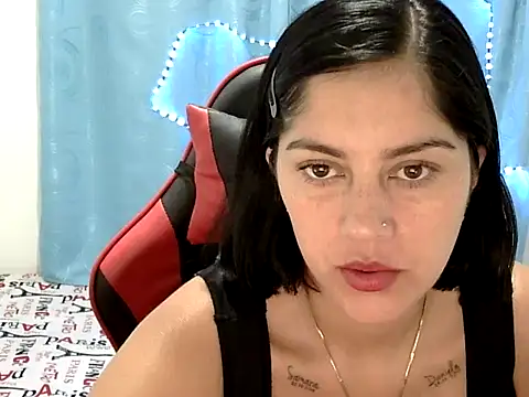 Bandida553 online show from 04/17/26, 11:52