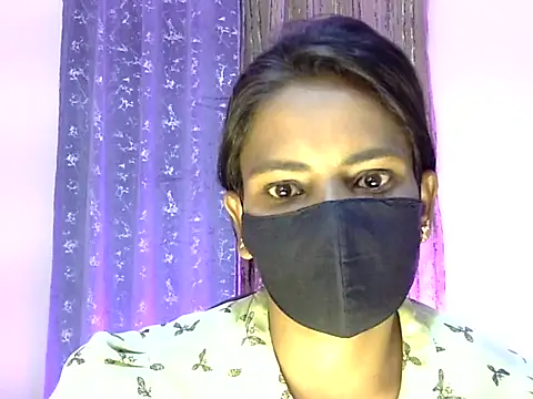 Snapshot of jiyasingh0 chatting on 05/09/26, 01:49 jiyasingh0 online show from 05/09/26, 01:49