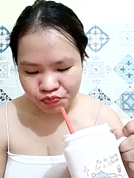 Seraphinahh online show from 05/09/26, 07:19