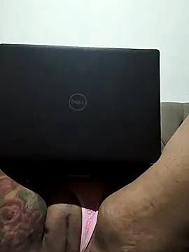 Luna-elle online show from 04/17/26, 09:51