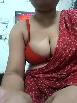 Snapshot of Nelam11 chatting on 04/23/26, 04:42 Nelam11 online show from 04/23/26, 04:42