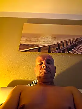 mannohmann5 online show from 06/20/26, 05:54